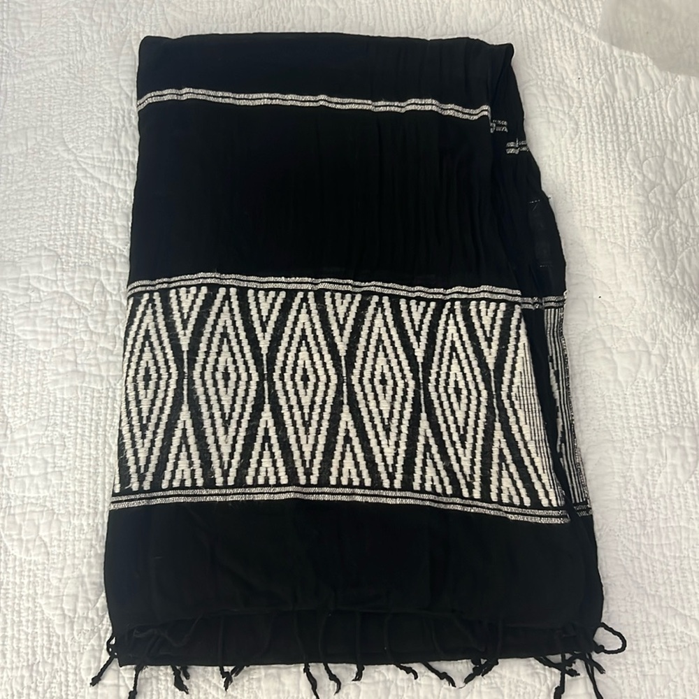 Noonday scarf
